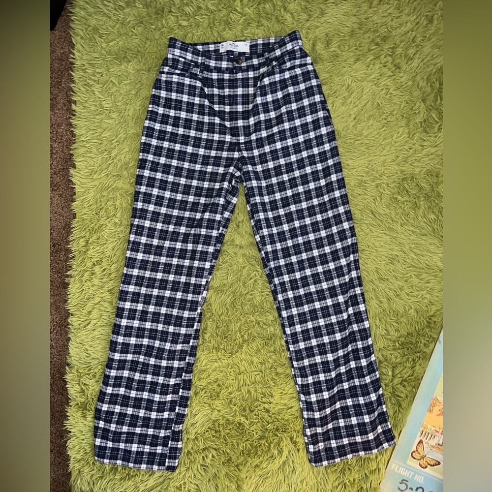 HOLLISTER, high waisted pants size 27